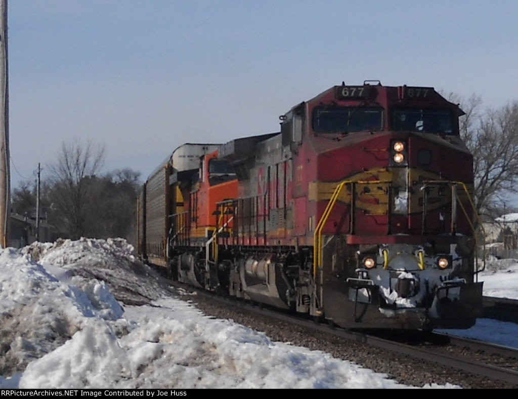 BNSF 677 East